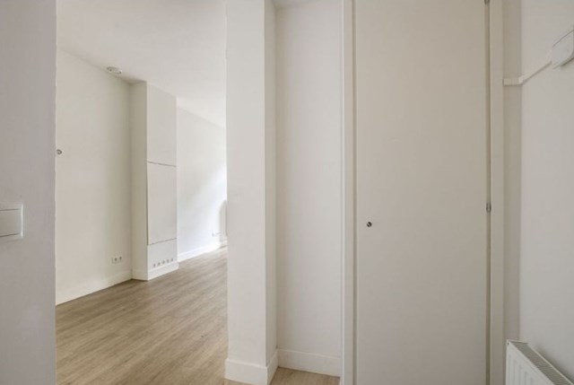 Foto 6: Amsterdam - Achillesstraat - Foto 6