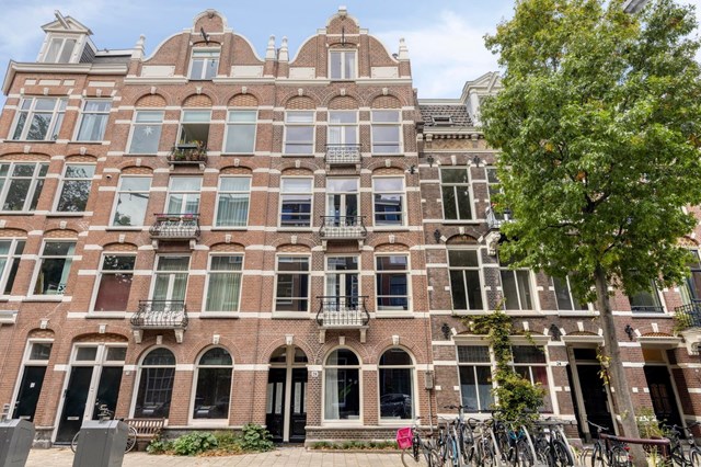 Foto 2: Amsterdam - Derde Helmersstraat - Foto 2