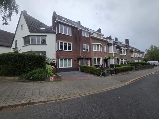 Foto 1: Maastricht - Pastoor Kribsweg - Foto 1