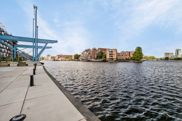 Foto 2: Amsterdam - Oostenburgermiddenstraat - Foto 2