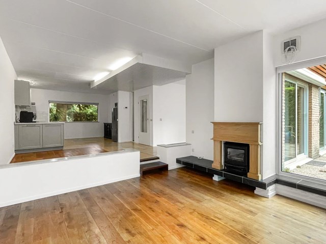 Foto 7: Bussum - Koningslaan - Foto 7