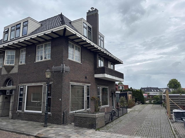 Foto 2: Appingedam - Stationsstraat - Foto 2