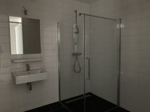 Foto 6: Amsterdam - VOC-kade - Foto 6