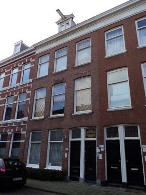 Foto 1: Den Haag - Van Merlenstraat - Foto 1