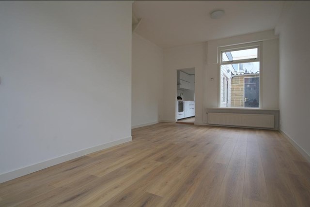 Foto 2: Utrecht - Anjelierstraat - Foto 2