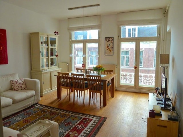 Foto 3: Den Haag - Van de Spiegelstraat - Foto 3