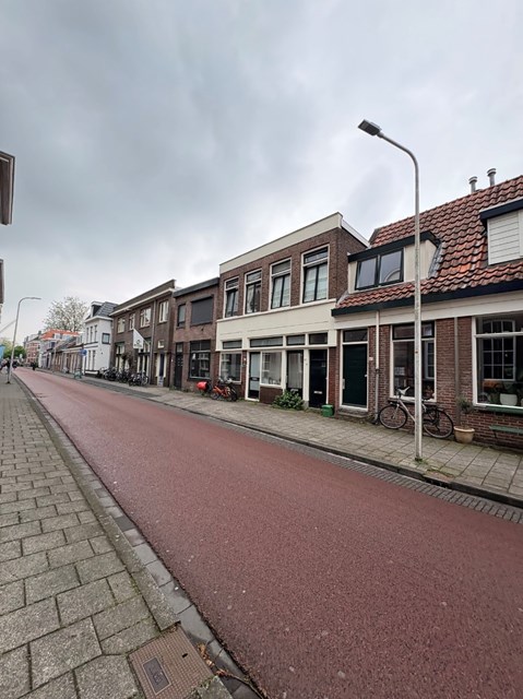 Foto 1: Zwolle - Van Karnebeekstraat - Foto 1