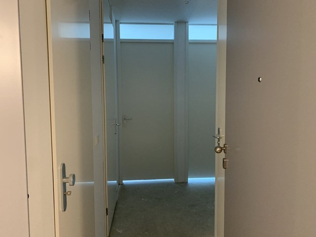 Foto 3: Amsterdam - VOC-kade - Foto 3