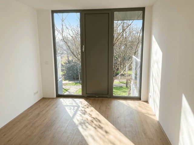 Foto 6: Eindhoven - Grenenhout - Foto 6