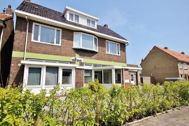 Foto 1: Leeuwarden - Bildtsestraat - Foto 1