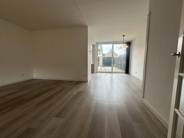 Foto 2: Purmerend - Ds Martin Luther Kingweg - Foto 2