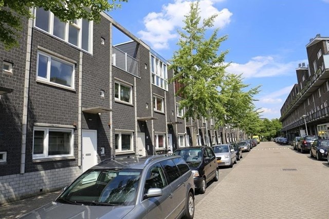 Foto 1: Amsterdam - Beverenstraat - Foto 1