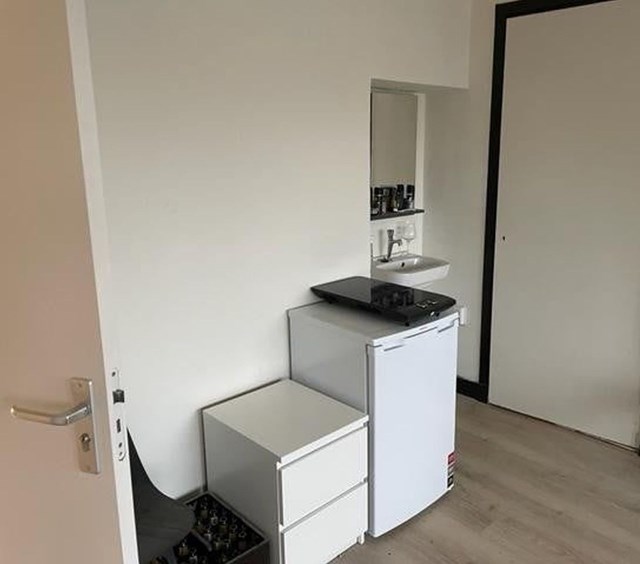 Foto 2: Leiden - Haarlemmerstraat - Foto 2