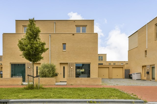 Foto 1: Lelystad - Buizerdlaan - Foto 1