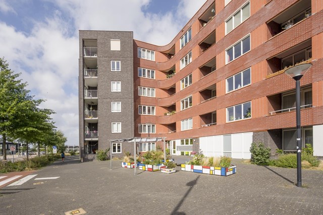 Foto 3: Amersfoort - Piet Mondriaanplein - Foto 3