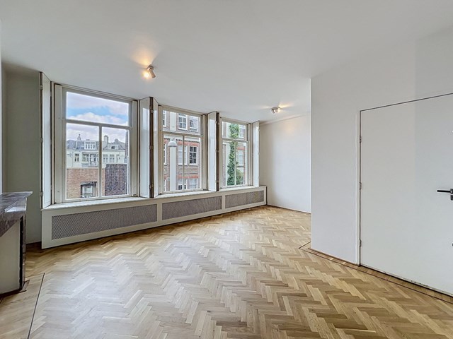 Foto 2: Amsterdam - Gerard Doustraat - Foto 2