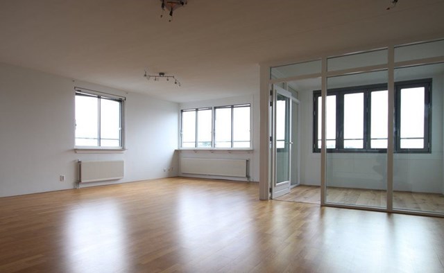 Foto 1: Voorburg - Versteegstraat - Foto 1