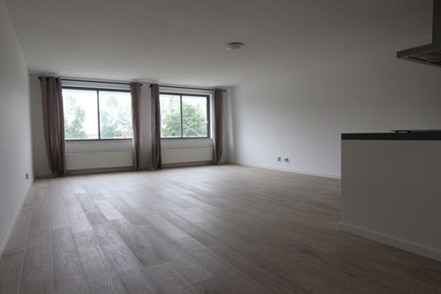 Foto 6: Almere - Renoirstraat - Foto 6