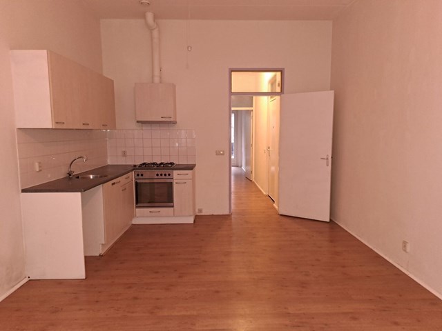 Foto 4: Amsterdam - Sint Nicolaasstraat - Foto 4