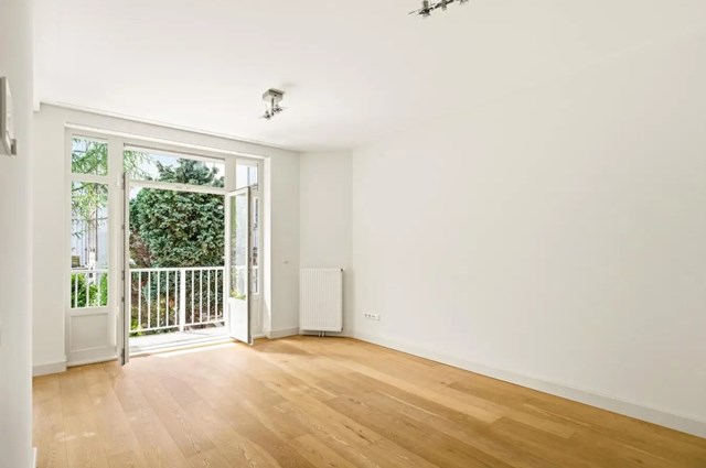 Foto 3: Amsterdam - Pieter Baststraat - Foto 3