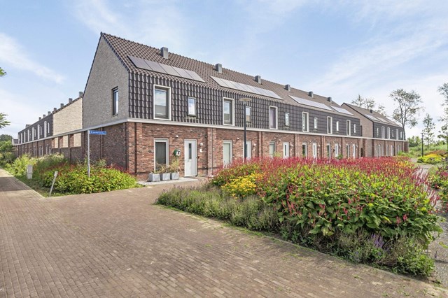 Foto 1: Veghel - Bloemenakker - Foto 1