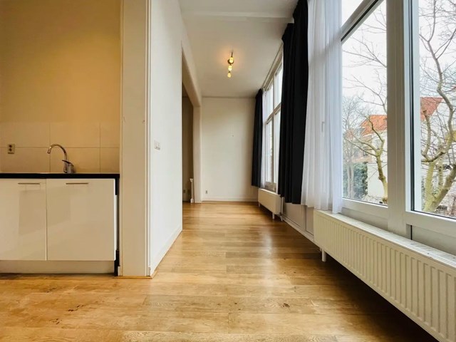 Foto 3: Den Haag - Prins Hendrikstraat - Foto 3