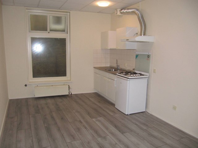 Foto 3: Leeuwarden - Heerestraat - Foto 3