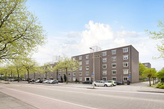 Foto 2: Amsterdam - Arent Janszoon Ernststraat - Foto 2