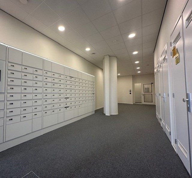 Foto 3: Schiedam - Stationsplein - Foto 3