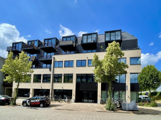 Foto 1: Houten - Randhoeve - Foto 1