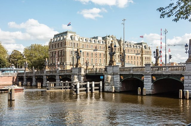 Foto 1: Amsterdam - Sarphatistraat - Foto 1