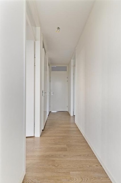 Foto 7: Diemen - Jan Wolkerslaan - Foto 7