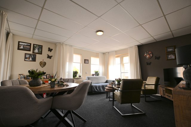 Foto 4: Surhuisterveen - De Dellen - Foto 4