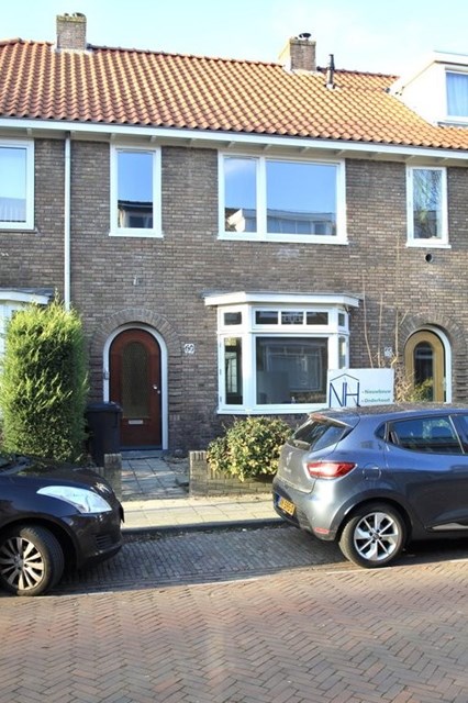 Foto 2: Haarlem - Professor van der Waalsstraat - Foto 2