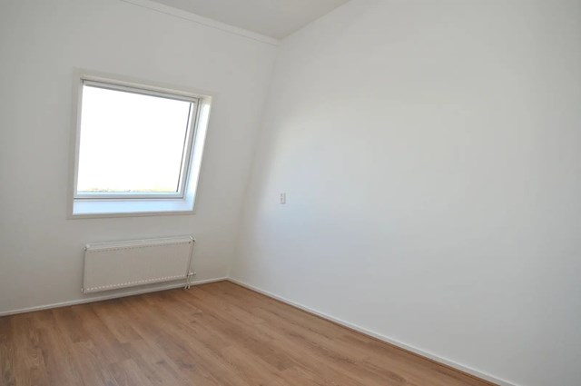 Foto 7: Naarden - Lambertus Hortensiuslaan - Foto 7