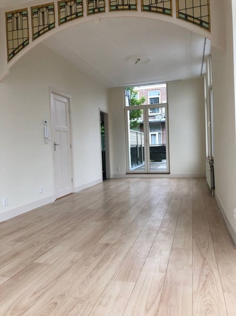 Foto 1: Den Haag - Hendrik van Deventerstraat - Foto 1