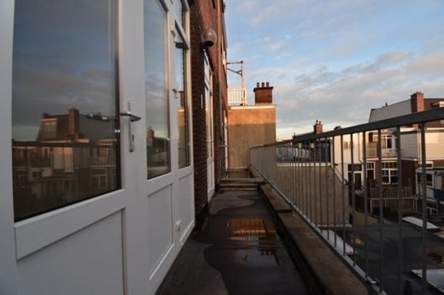 Foto 2: Den Haag - Copernicuslaan - Foto 2