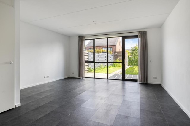 Foto 3: Hengelo (OV) - R A de Monchystraat - Foto 3