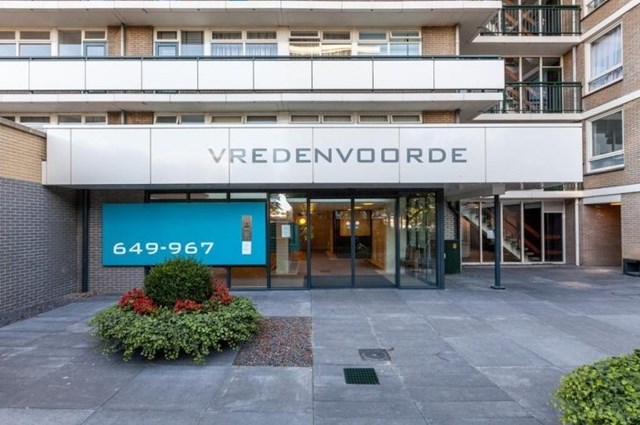 Foto 2: Rijswijk (ZH) - Van Vredenburchweg - Foto 2