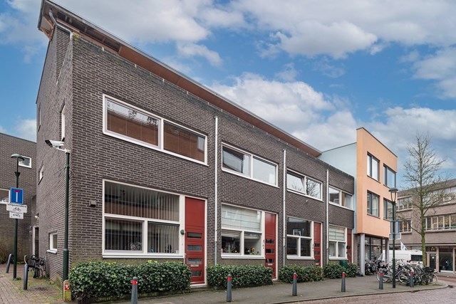 Foto 1: Hilversum - Bussumerstraat - Foto 1