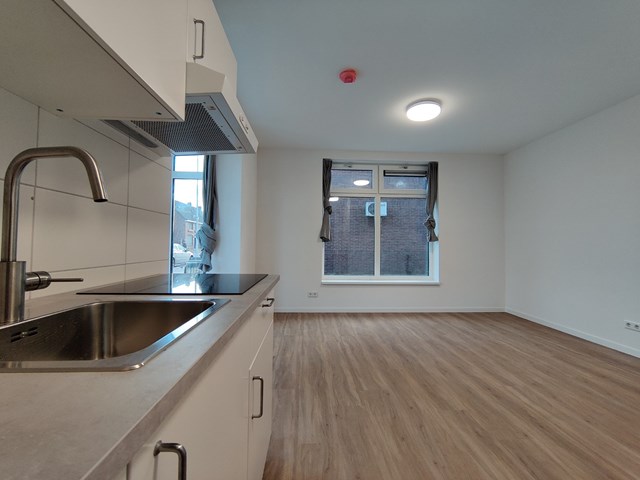 Foto 3: Eindhoven - Woenselsestraat - Foto 3