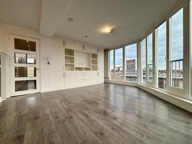 Foto 4: Den Haag - Lunterenstraat - Foto 4