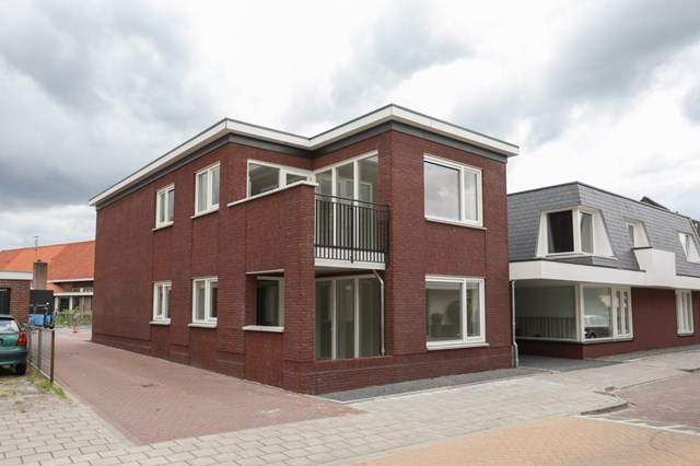 Foto 2: Wierden - Kerkstraat - Foto 2