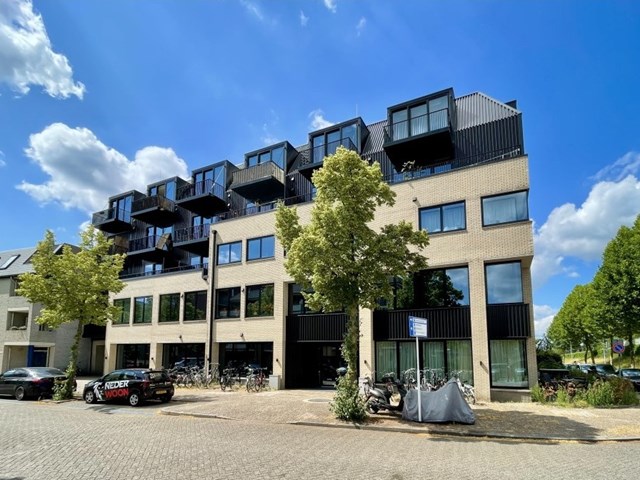 Foto 1: Houten - Randhoeve - Foto 1