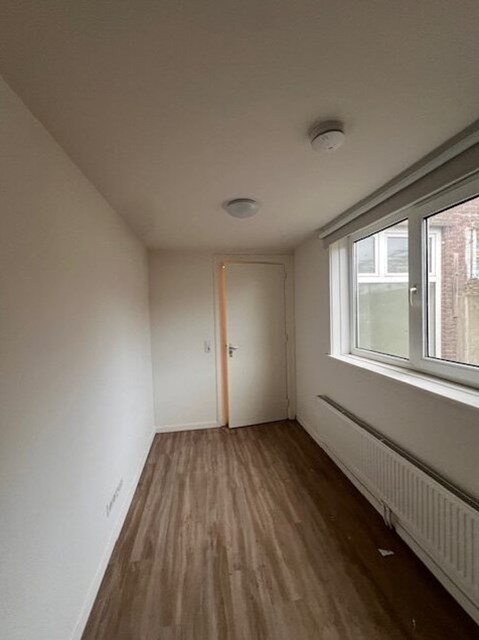 Foto 3: Tilburg - Merelstraat - Foto 3