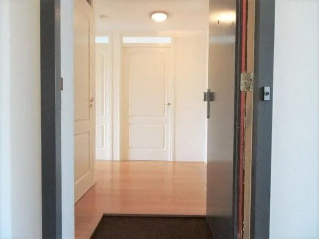 Foto 6: Utrecht - Walter Kollolaan - Foto 6