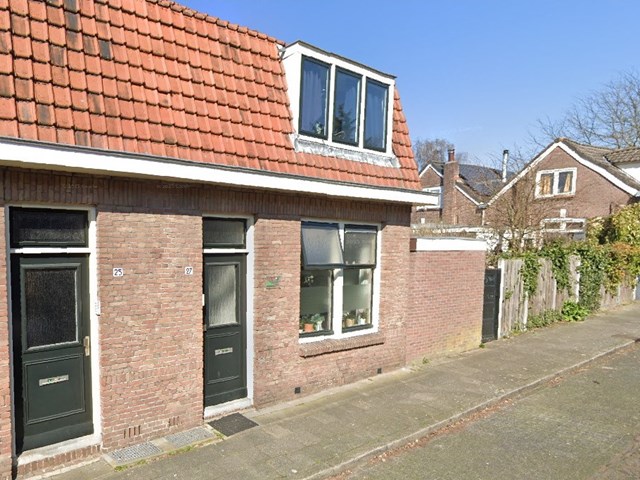 Foto 1: Zwolle - Eerste Weidjesstraat - Foto 1