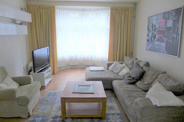 Foto 4: Maastricht - Franquinetstraat - Foto 4