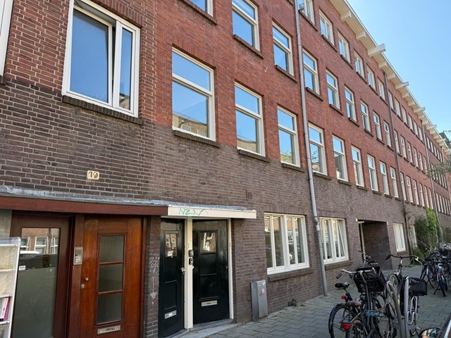 Foto 2: Amsterdam - Bartholomeus Diazstraat - Foto 2
