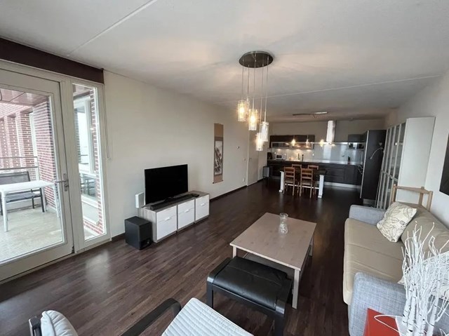 Foto 2: Amsterdam - Cas Oorthuyskade - Foto 2